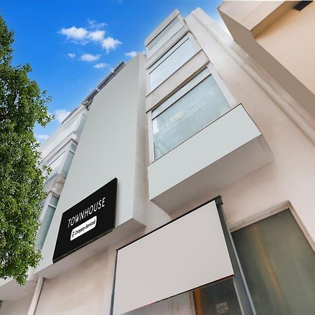 Super Townhouse Chhatarpur Near Metro Park Νέο Δελχί Εξωτερικό φωτογραφία