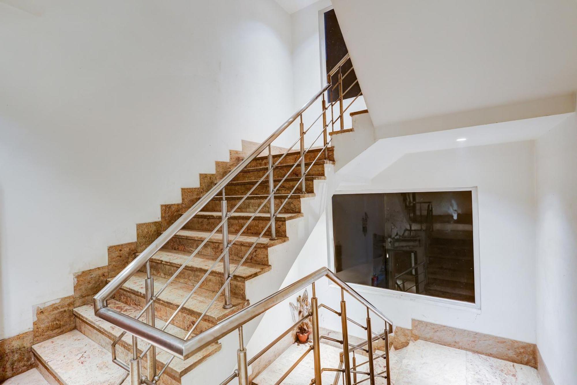 Super Townhouse Chhatarpur Near Metro Park Νέο Δελχί Εξωτερικό φωτογραφία