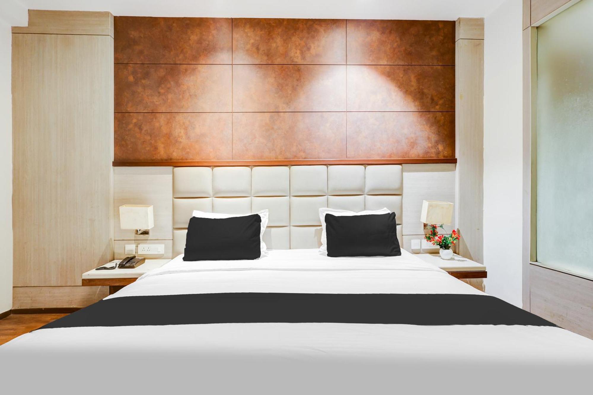 Super Townhouse Chhatarpur Near Metro Park Νέο Δελχί Εξωτερικό φωτογραφία